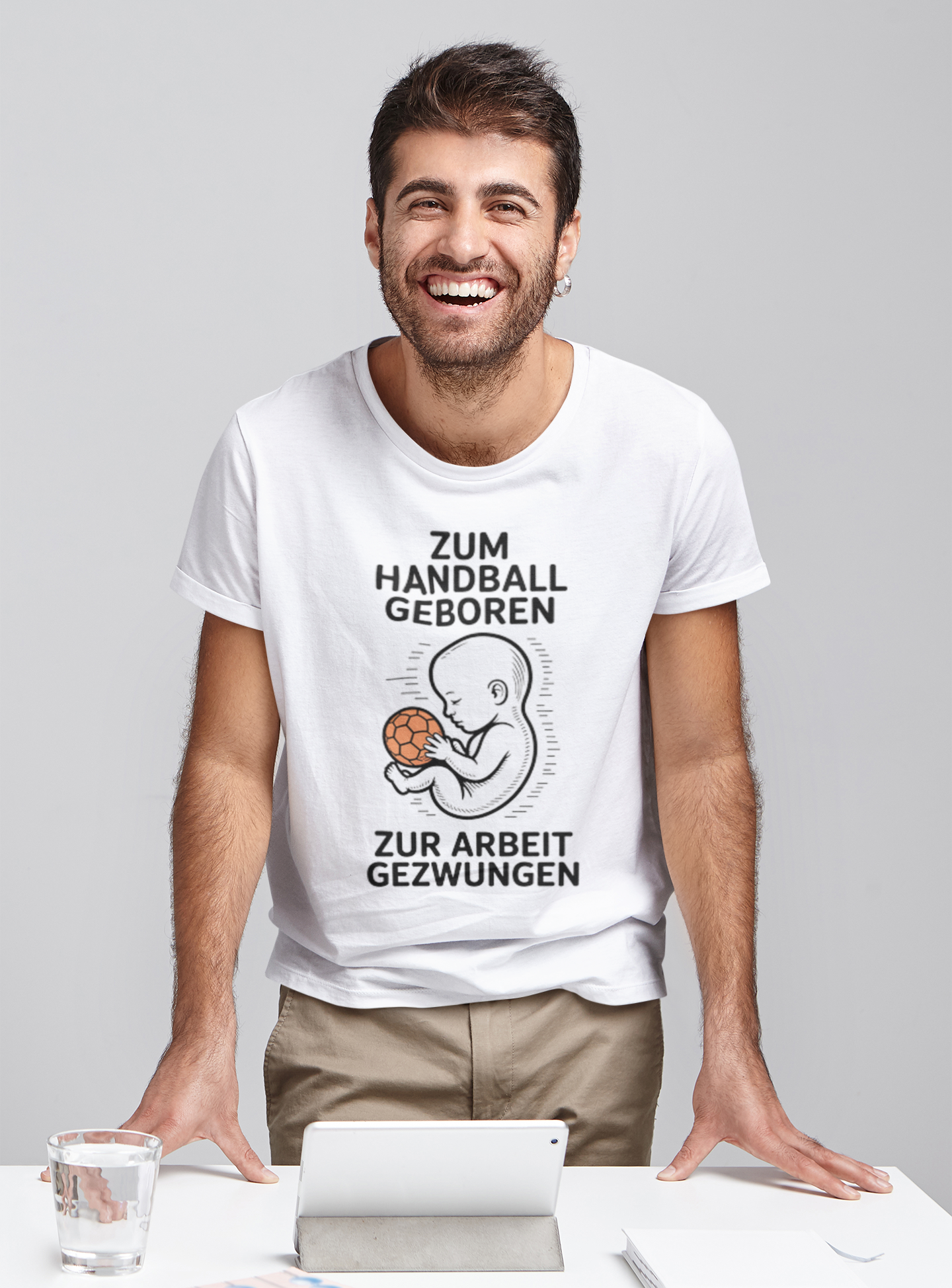 Zum Handball geboren – zur Arbeit gezwungen